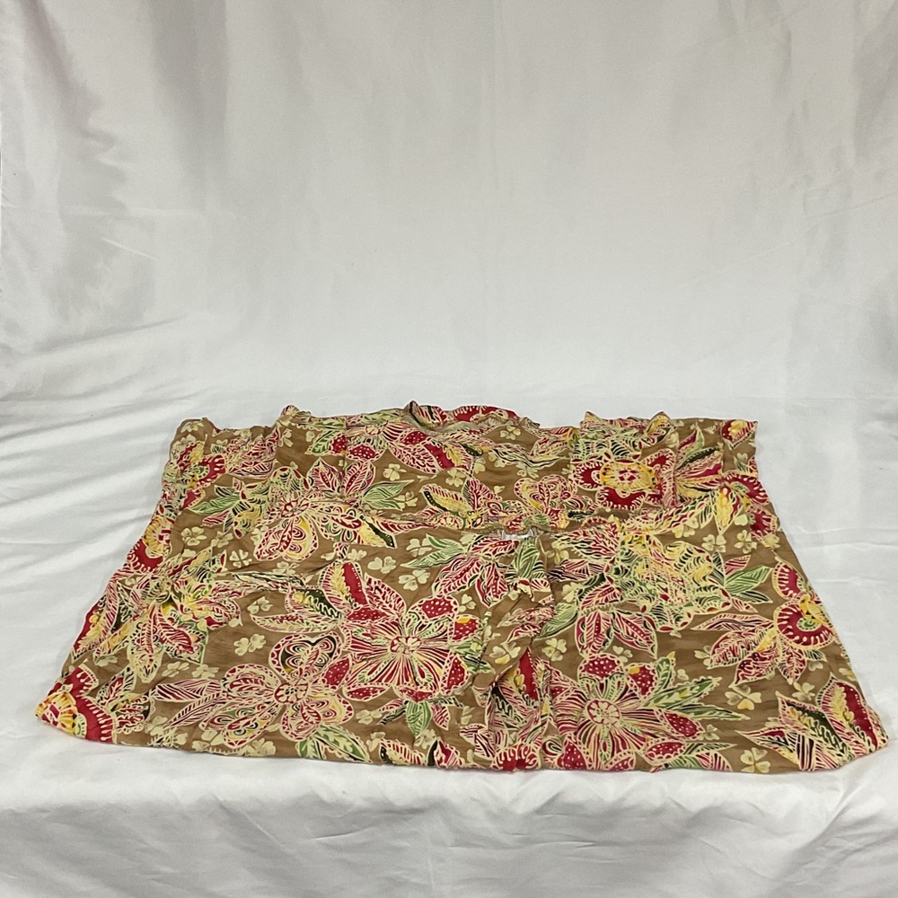 EUC Woman’s Bentley Plus skirt